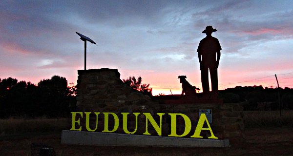 New Gustav & Eudunda entrance in Yellow at Sunset - Jan 2017